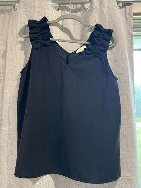 Vanilla Bay Black Ruffle-Shoulder V-Neck Tank S